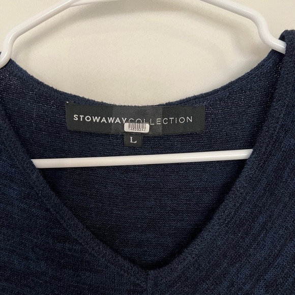 Stowaway Maternity Sweater - Picture 4 of 6